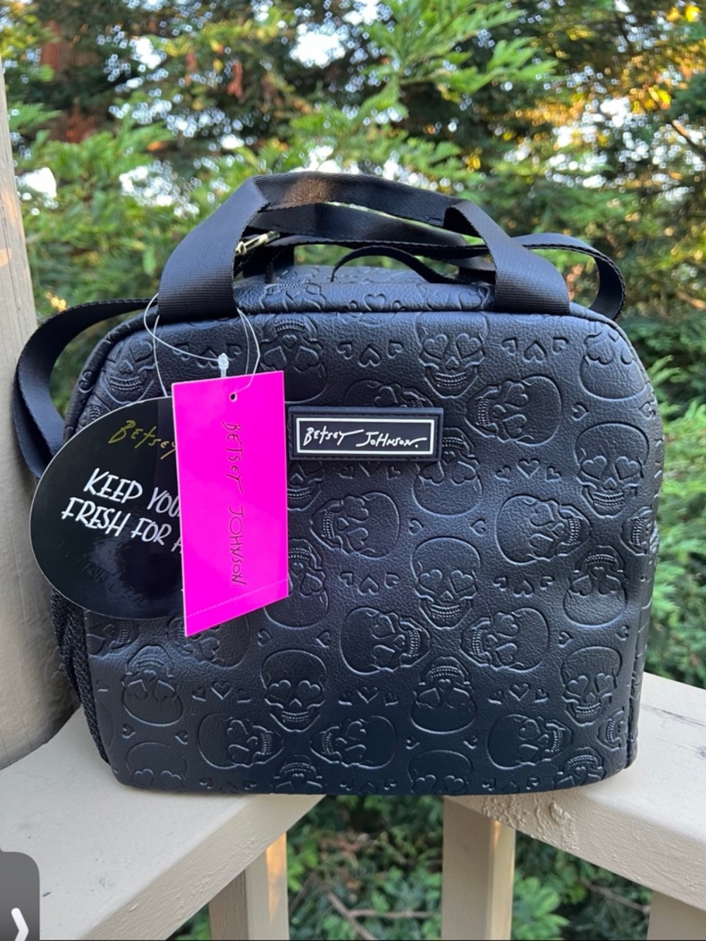 Betsey Johnson Skull Insulated Lunch Tote